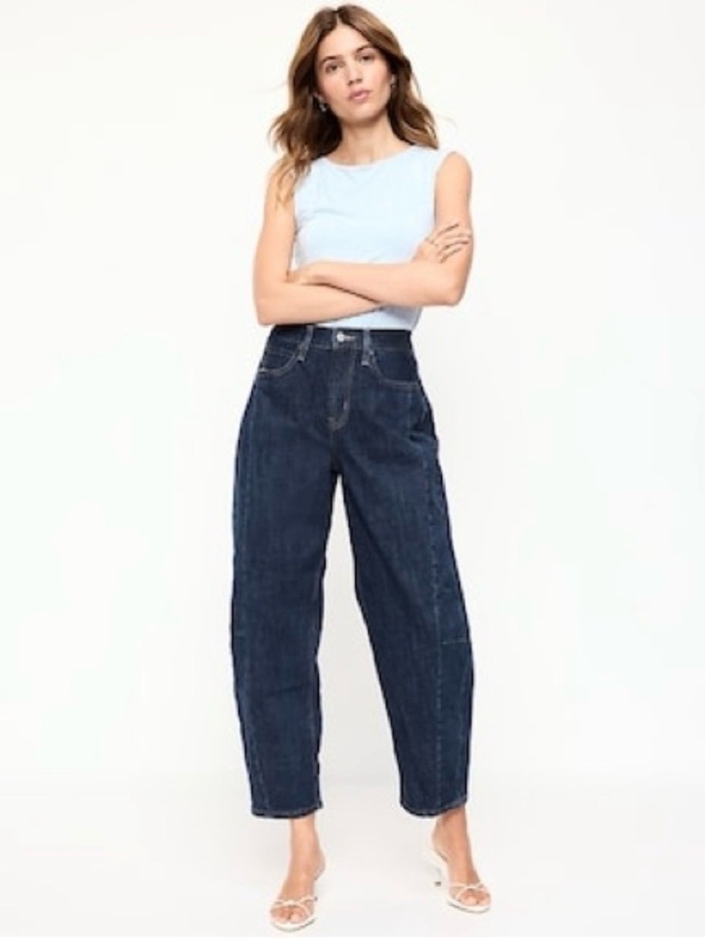 OLD‎ NAVY high rise barrel leg jeans 8
